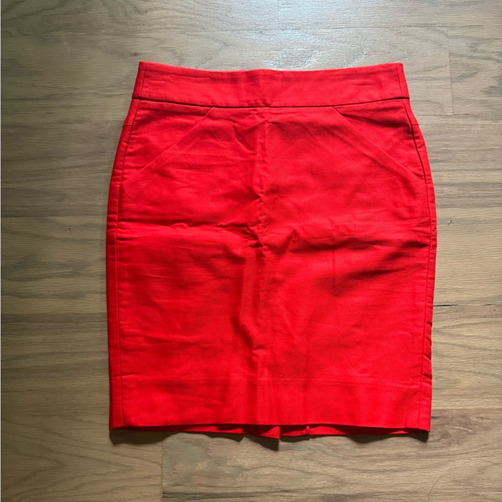 J crew pencil skirt size 00 red almost new